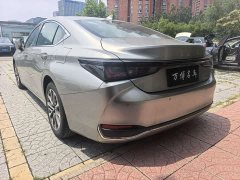 Lexus ES 2025 200 Premium Edition - ფოტო 10