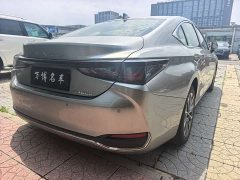 Lexus ES 2025 200 Premium Edition - ფოტო 9
