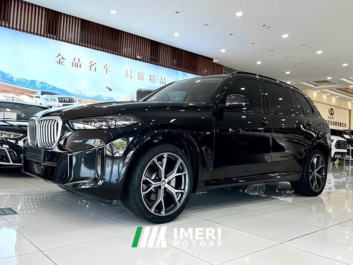 BMW X5 xDrive 30Li Exclusive M Sports Night Package