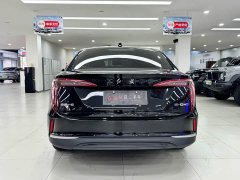 Hongqi E-QM5 2022 431km Charging Enjoyment Edition - ფოტო 11