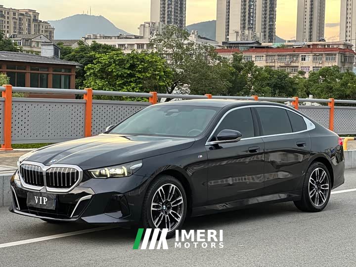 BMW 5 Series 525Li M Sports Package