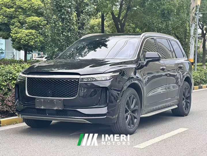 Li Auto Ideal ONE 2020 extended range 6-seater version