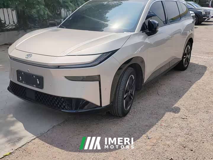 Lynk & Co Platinum 3X 2026 520 Pro lidar version