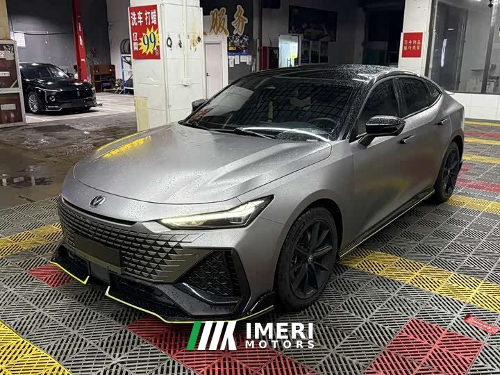 Changan UNI-V 2023 2.0T sharp version