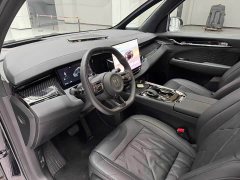 Zeekr 009 2024 6-Seater Executive AWD 108kWh - ფოტო 12
