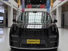 Zeekr 009 2024 6-Seater Executive AWD 108kWh - ფოტო 2