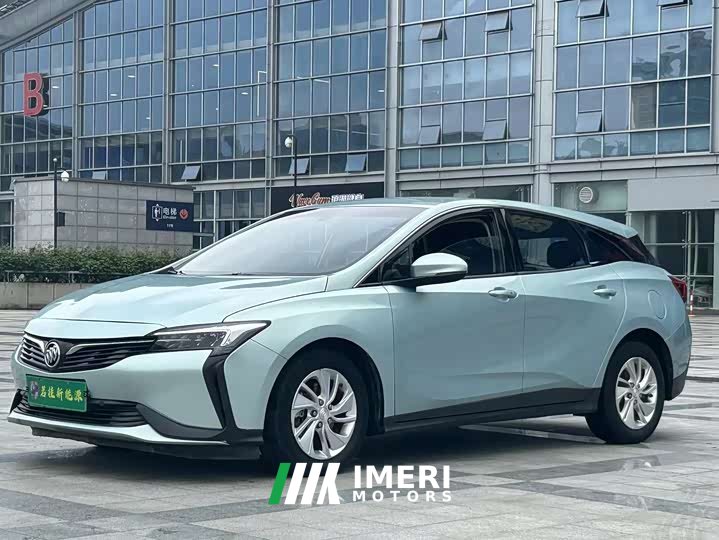Lynk & Co Weilan 6 2022 plug-in hybrid interconnected fashion