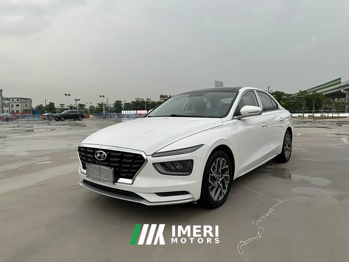 Hyundai Mingtu 1.8L CVT GLX Elite