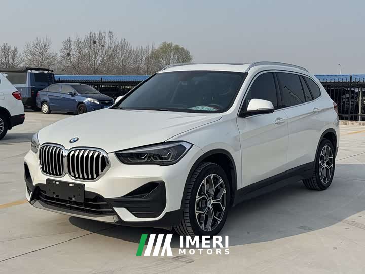 BMW X1 sDrive25Li Leading