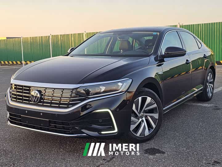 Volkswagen Passat Plug-in Hybrid 430PHEV Hybrid Elite Edition
