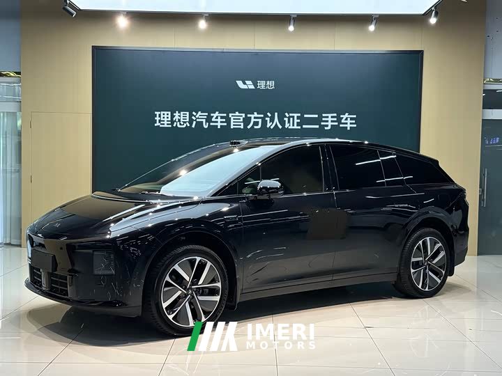 Li Auto Ideal i6 four-wheel drive standard version
