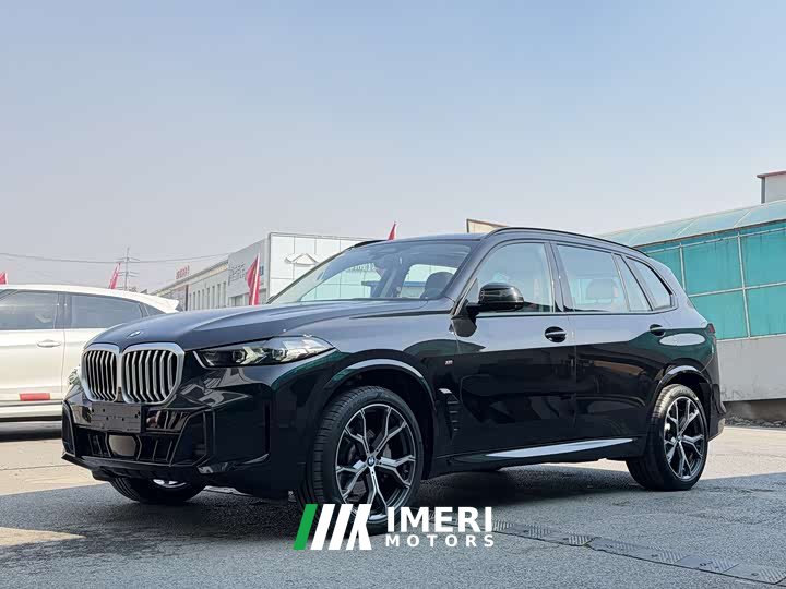 BMW X5 xDrive 30Li Exclusive M Sports Night Package