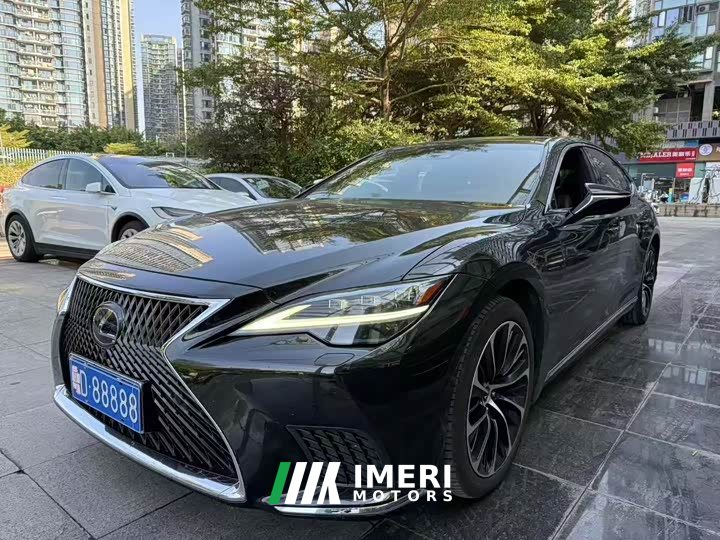 Lexus LS 2021 500h Executive Edition