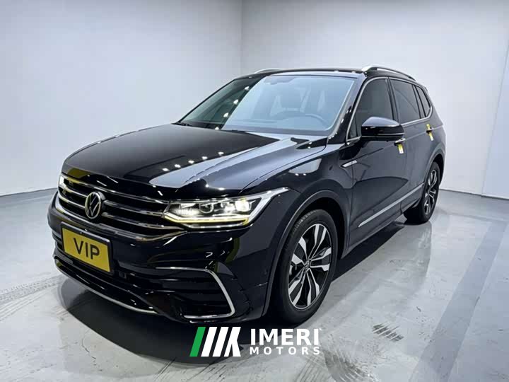 Volkswagen Tiguan L 330TSI automatic two-wheel drive R-Line version