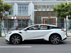 Toyota bZ5 2025 550 PRO Smart Travel Edition - ფოტო 2