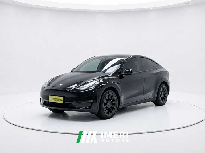 Tesla Model Y standard range rear-wheel drive version