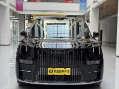 Zeekr 009 2024 seven-seater aisle version 108kWh - ფოტო 3