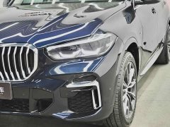 BMW X5 2022 facelift xDrive 30Li M sports package - ფოტო 4