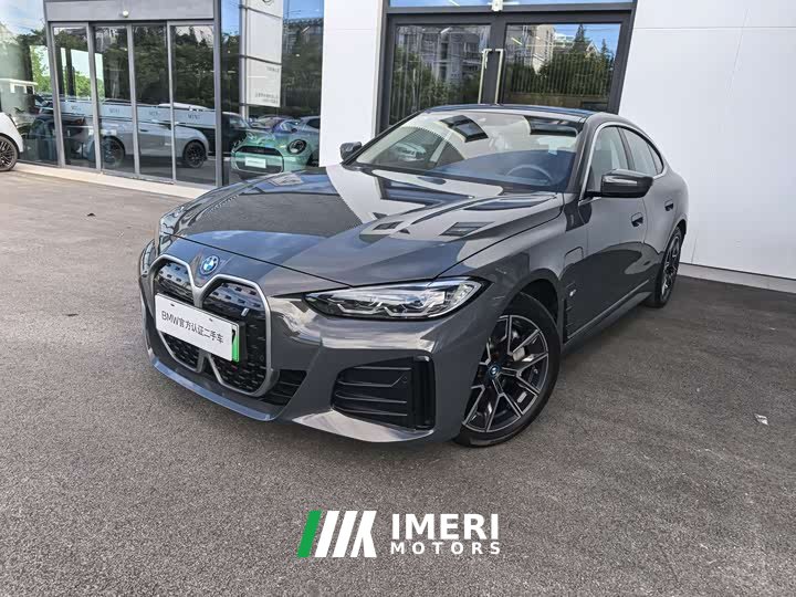 BMW i4 2023 eDrive35