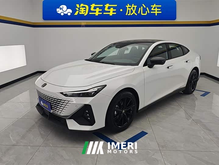 Changan UNI-V 2024 1.5T high-energy version