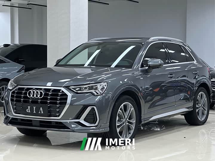 Audi Q3 2023 35 TFSI Fashionable and Dynamic (1.4T)