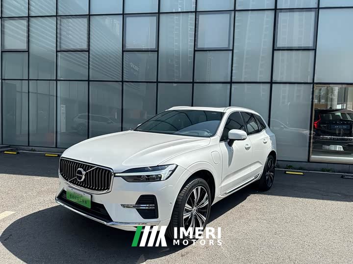 Volvo XC60 plug-in hybrid 2022 T8 plug-in hybrid long-range four-wheel drive Zhiyuan luxury version