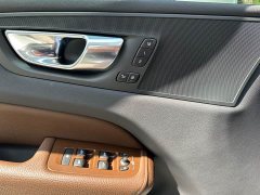 Volvo XC60 plug-in hybrid 2022 T8 plug-in hybrid long-range four-wheel drive Zhiyuan luxury version - ფოტო 15
