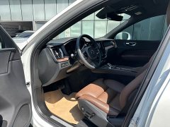 Volvo XC60 plug-in hybrid 2022 T8 plug-in hybrid long-range four-wheel drive Zhiyuan luxury version - ფოტო 8