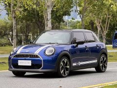 MINI 2025 2.0T COOPER S Artist Five-Door Edition - ფოტო 1