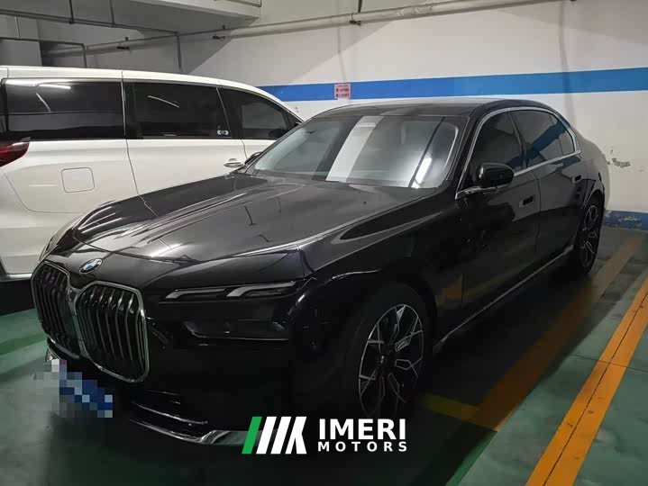 BMW 7 Series 735Li Luxury Line
