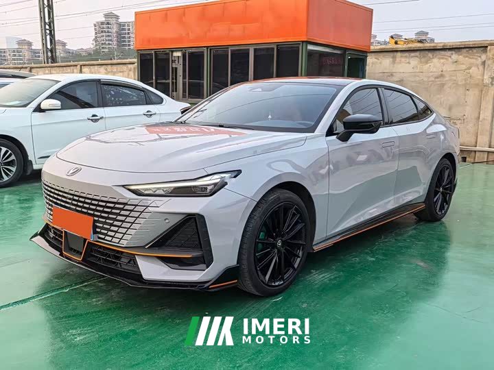 Changan UNI-V 1.5T sports version