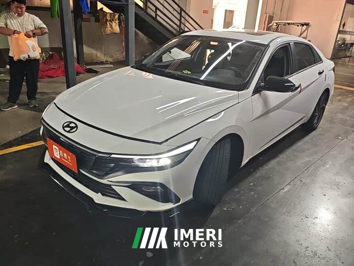 Hyundai Elantra 1.5L CVT GLX Elite