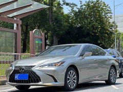 Lexus ES 2022 200 Deluxe Edition - ფოტო 1
