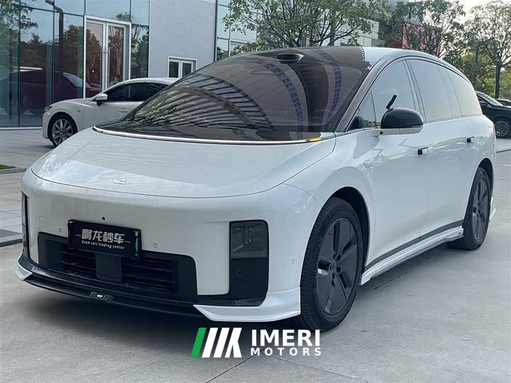 Li Auto Ideal i8 Standard Edition