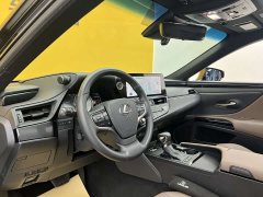 Lexus ES 2023 200 Excellence Edition - ფოტო 4