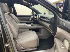 NIO ES8 2026 Six-seater Executive Deluxe Edition - ფოტო 16