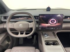 NIO ES8 2026 Six-seater Executive Deluxe Edition - ფოტო 7