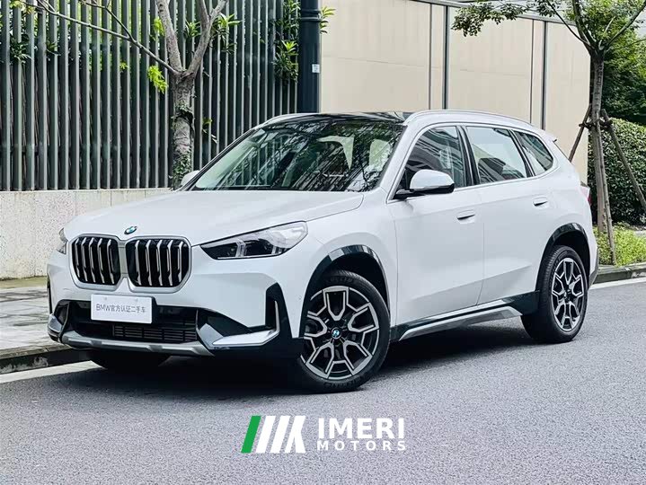 BMW X1 sDrive25Li X Design Package