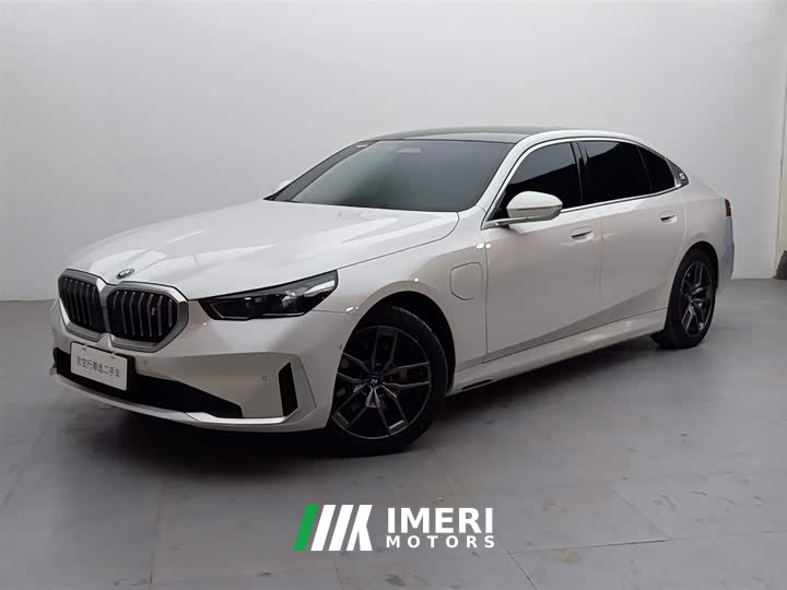 BMW i5 2024 eDrive 35L Luxury Package