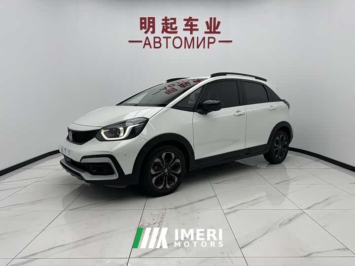 Lynk & Co LIFE 2021 1.5L CVT CRO-SS Smart Edition