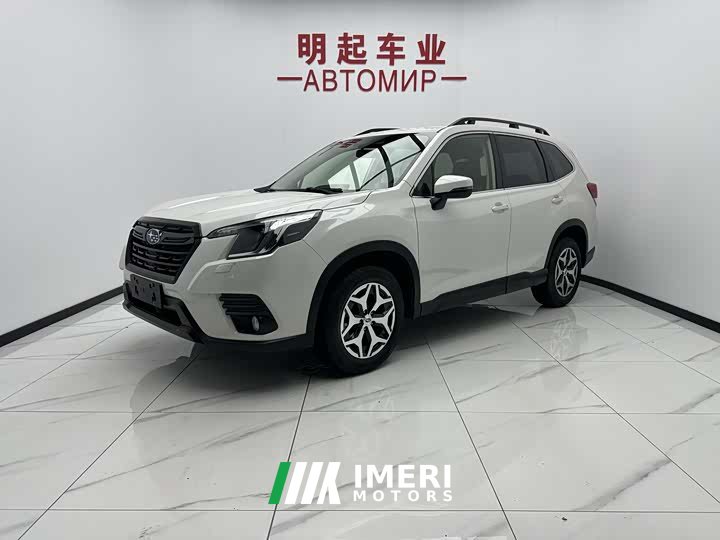 Subaru Forester 2.0i AWD luxury version EyeSight