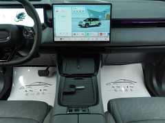 Lynk & Co 08 EM-P 2023 220km four-wheel drive performance Halo - photo 19