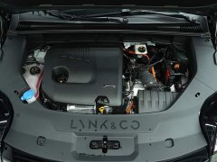 Lynk & Co 08 EM-P 2023 220km four-wheel drive performance Halo - photo 20