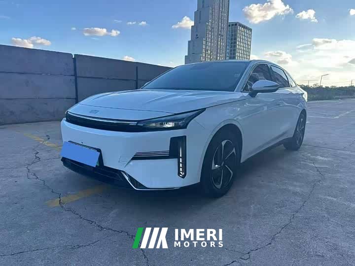 Geely Galaxy L6 2023 60km AIR