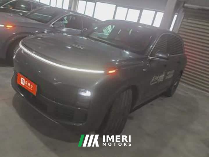 Li Auto Ideal L8 Ultra smart refresh version