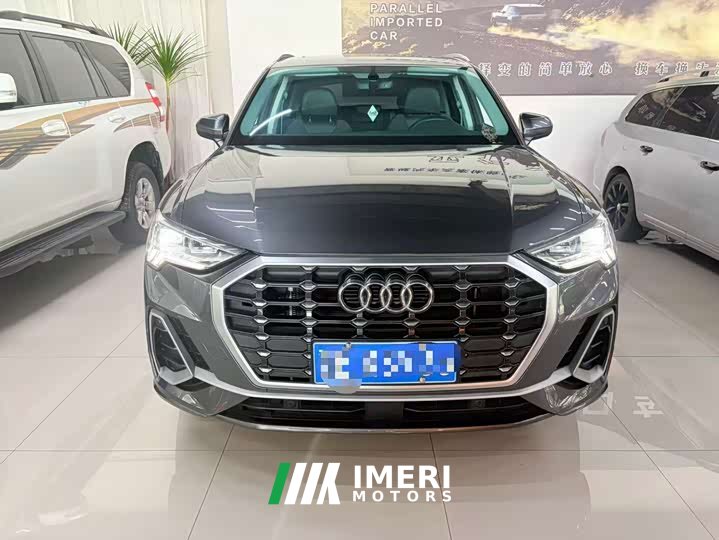 Audi Q3 2023 35 TFSI Fashionable and Dynamic (1.4T) - ავტომობილი ჩინეთიდან