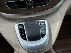 Mercedes-Benz V-Class 2020 V 260 Premium Edition - photo 15