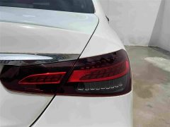 Mercedes-Benz E-Class New Energy 2022 E 350 e L plug-in hybrid sedan - ფოტო 16