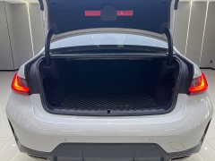BMW 3 Series 320Li M Sport Package - ფოტო 15