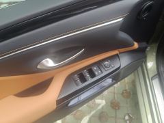 Lexus ES 300h Excellence Edition - ფოტო 13